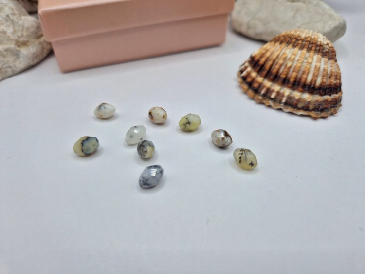 Bransoletka z opalem i chryzoprazem z zapięciem makramowym