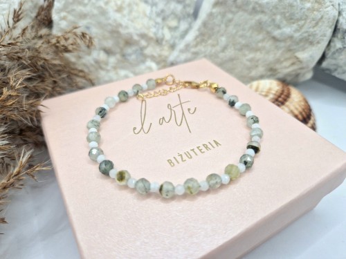 Bransoletka z kamienia księżycowego i frenitu z zapięciem